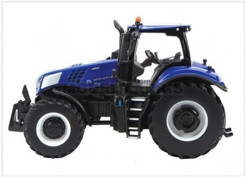 Britains 43216 New Holland T8.435 Tractor 2018 Blue Black - 1:32