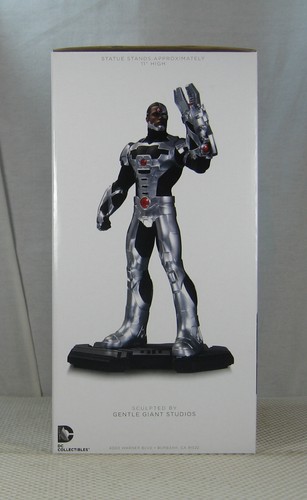 Cyborg Statue DC Comics Icons 062/5200 DC Collectibles NEW SEALED - Picture 5 of 9