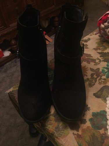 Ivanka Trump Black Leather Suede Ankle Heeled Boots Size 10 M - Picture 2 of 10