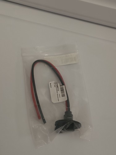 Zamp Solar SAE Waterproof 10AWG SAE Power Socket Sidewall Port Quick Connect - Picture 5 of 8