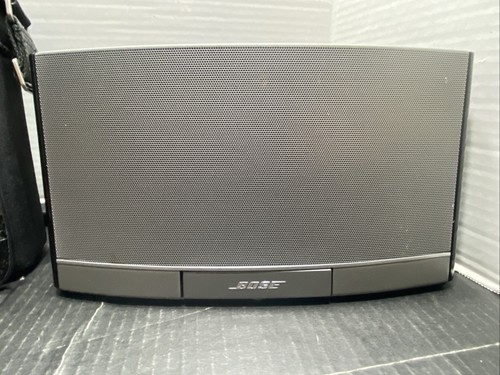 Bose SoundDock N123 Portable Digital Music System - Picture 2 of 15