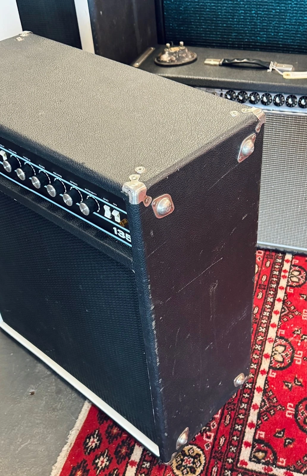 Picture 4 of 5
