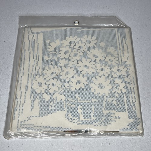 Columbia Minerva Nuevo en Paquete Margaritas 6711 Estampado Punto de Cruz Kit de Fotos - 12”x16” - Imagen 3 de 3