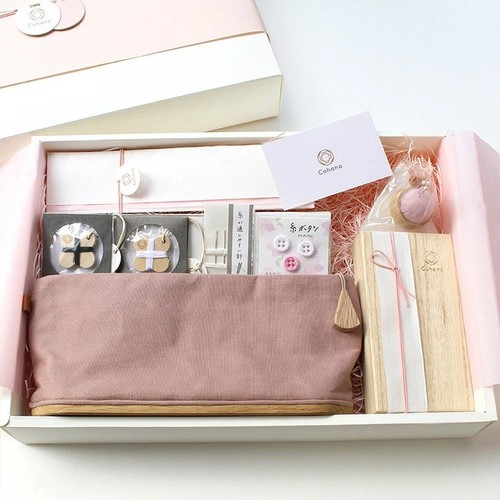 Cohana Sakura Sewing Kit 2025 Spring Limited Edition Nara Wood Base Tool Holder - Picture 2 of 8