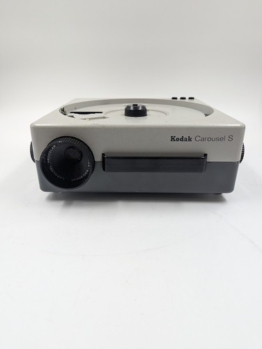 Kodak Carousel S Projektor - Für Teile / Reparatur, Kein Zubehör - Bild 1 von 6