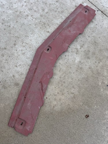 Upper Front Stone Deflector for 69 Ford Mustang NOS - Picture 2 of 3