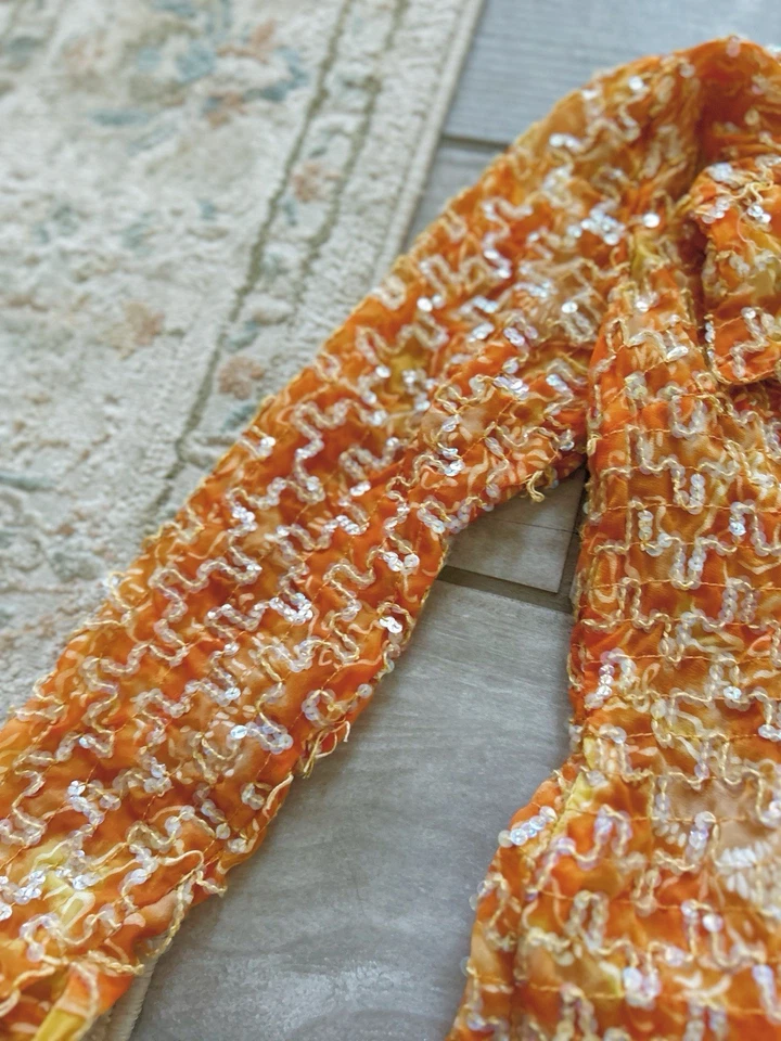 Blusa con cuello de daga y top discoteca naranja lentejuelas Joseph Magnin de los años 70 rara Foto 4 de 4