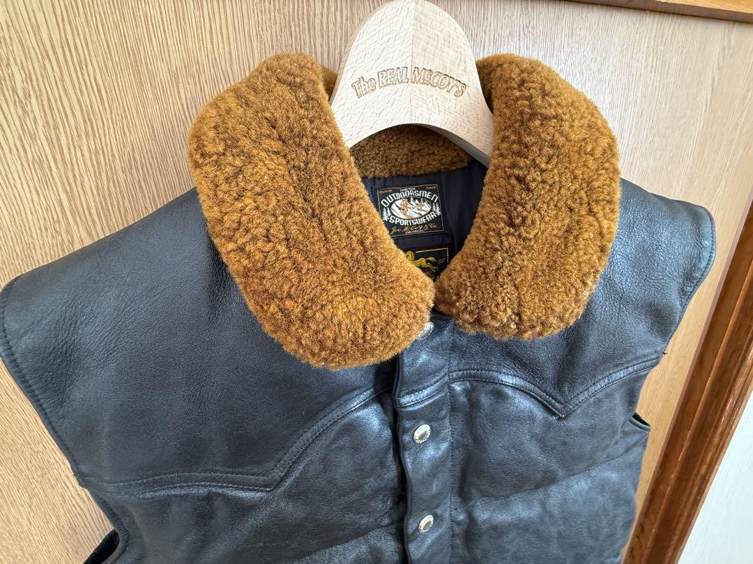 ジャケット・アウター MOUTON COLLAR HORSEHIDE DOWN VEST 美品/値下】MOUTON COLLAR HORSEHIDE DOWN VEST
