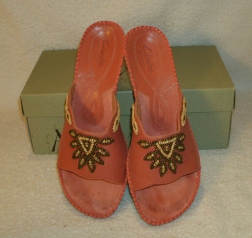 Clarks Artisan Empress Sz 9M red Leather Beaded Slides Heeled Sandals VGC coral - Picture 3 of 9