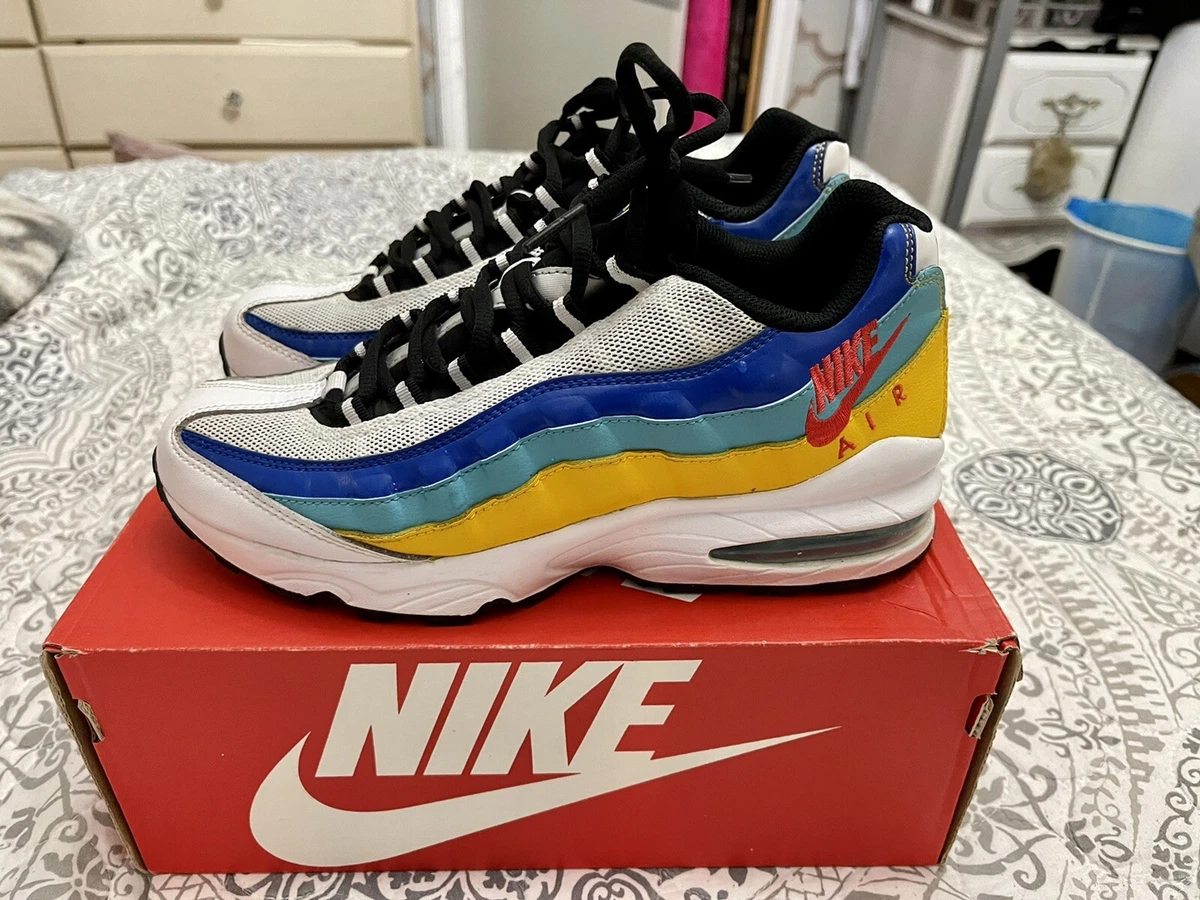 Nike air hotsell max 95 windbreaker