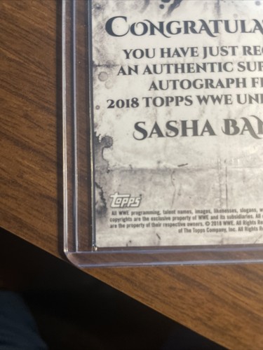 2018 Topps WWE Sasha Banks Green Auto /50 - Picture 10 of 10