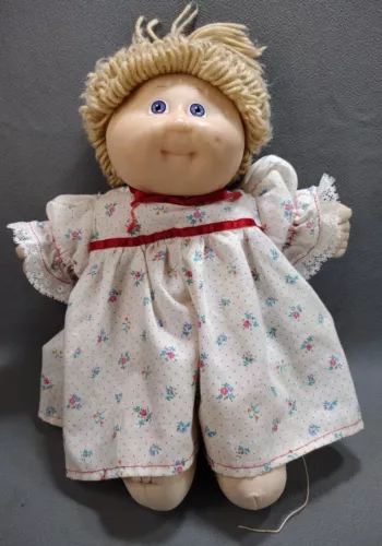 Vintage Cabbage Patch Kid Doll Girl Blonde Wheat Hair Blue Violet Eyes 80's