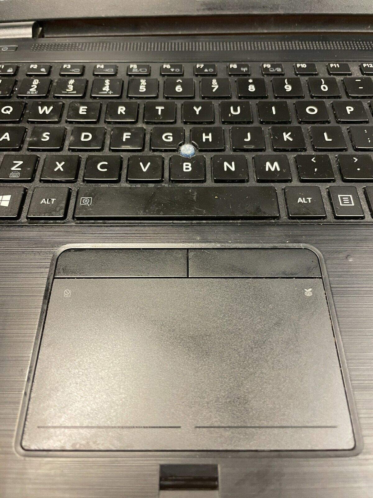 Toshiba Tecra A50-C 15.6" Intel i7 6th Gen, No RAM/HDD/Battery *FOR PARTS* - Picture 3 of 12