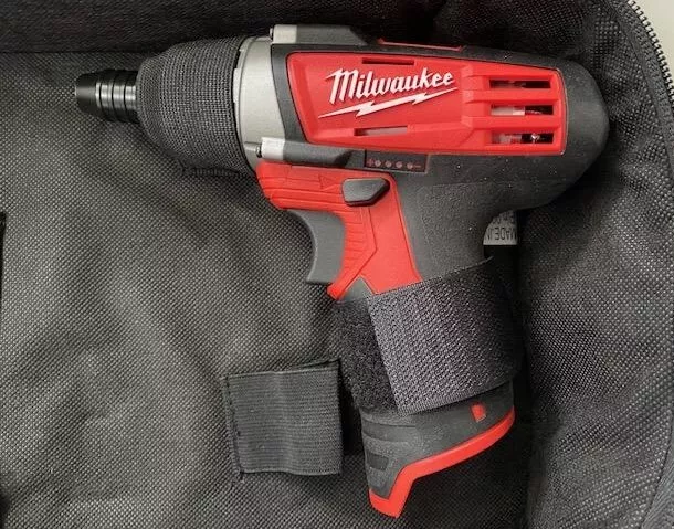 Milwaukee 2401 059 M12 Li Ion Subcompact Screwdriver Tool Only