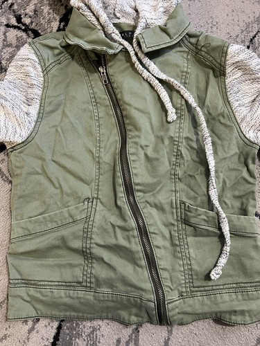 Chaqueta con capucha de mezclilla verde y gris Tinseltown talla S - Imagen 2 de 4