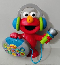 Vntg 2004 Sesame Street Elmo Sing With Elmo's Greatest Hits Musical Microphone