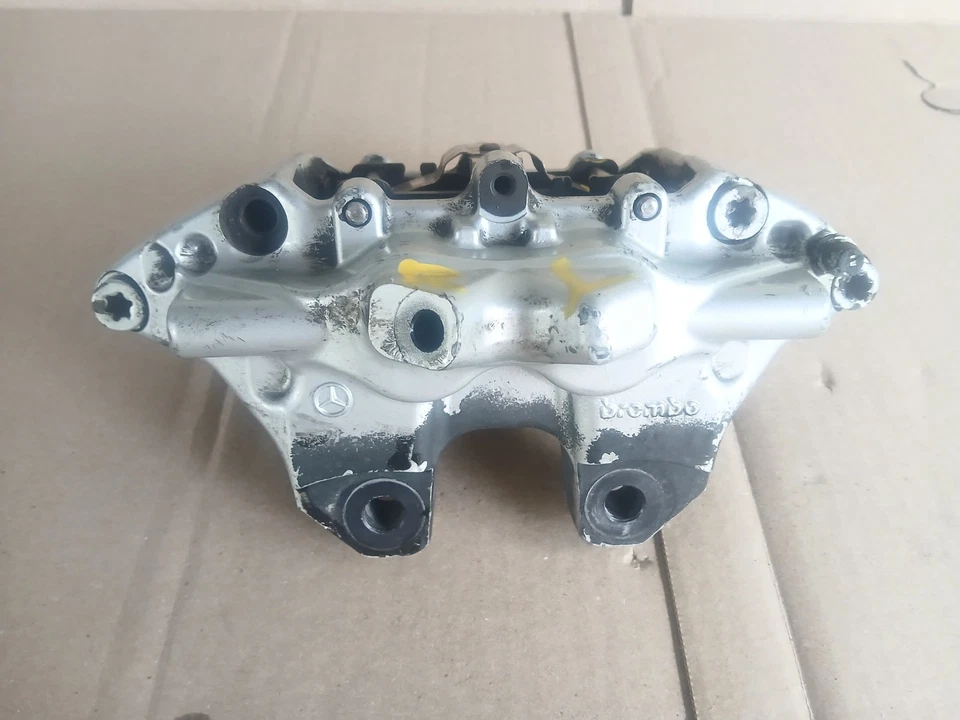 03-06 PINZA FRENO MERCEDES BENZ 55 AMG M113K BIG BREMBO + PASTILLAS TRASERA IZQUIERDA OEM Foto 4 de 4
