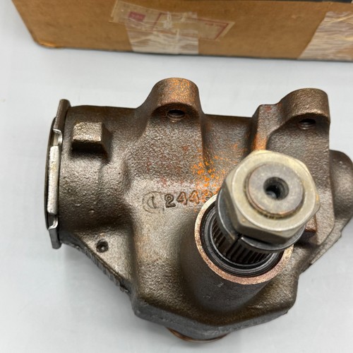NOS OEM GM 67 68 69 Camaro Z/28 RARE Fast Ratio Manual Steering Gear Box 7806396 - Foto 7 di 9