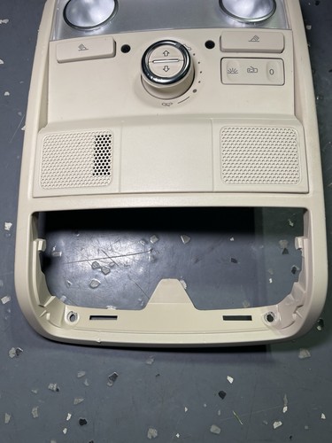 2009-2017 VOLKSWAGEN VW TIGUAN OVERHEAED CONSOLE DOME LIGHT SUNROOF SWITCH OEM - Picture 3 of 4