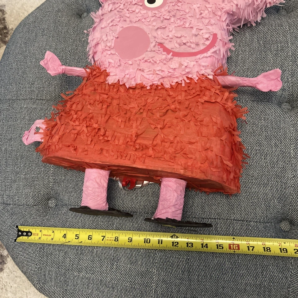 YA OTTA Piñata Peppa Pig- Pull Ribbon- NWT- local pick up only 06248  - Image 3 of 4
