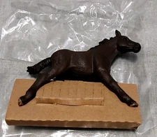 Schleich Farm World Brown Running Mustang Foal With White on Face NEW