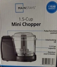 Continental Electric CE22361 White 1.5-cup Mini Chopper