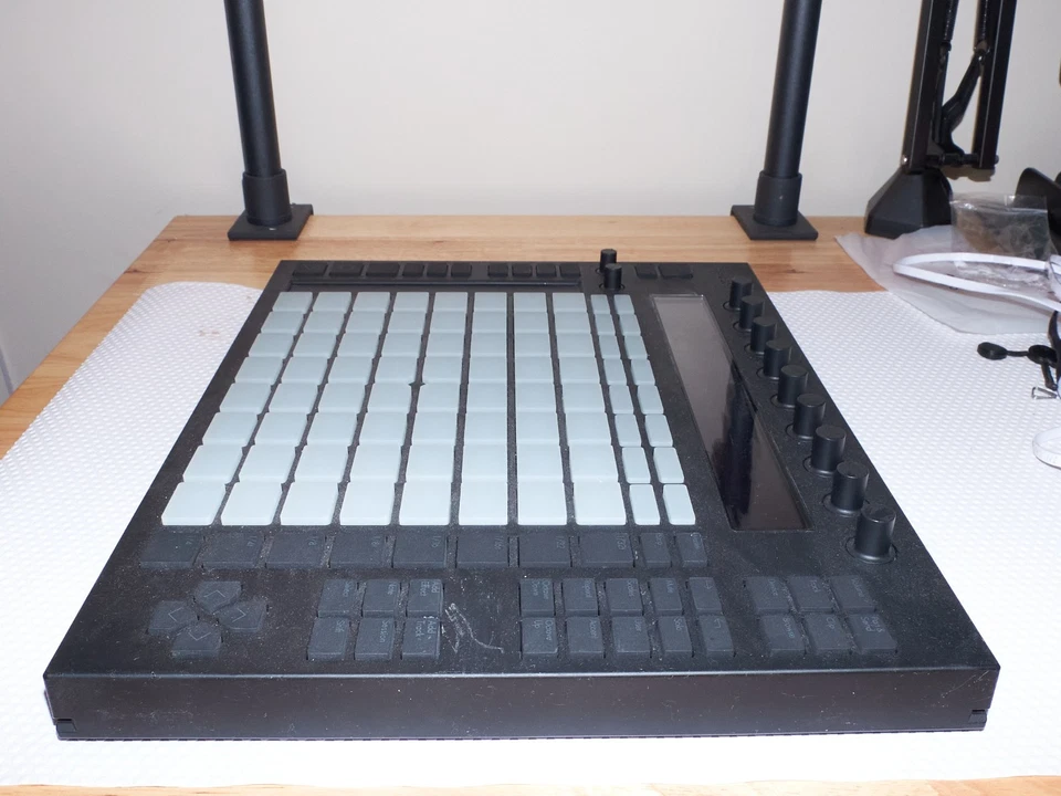 Ableton Push 1 USB Midi Controller - Image 3 of 4