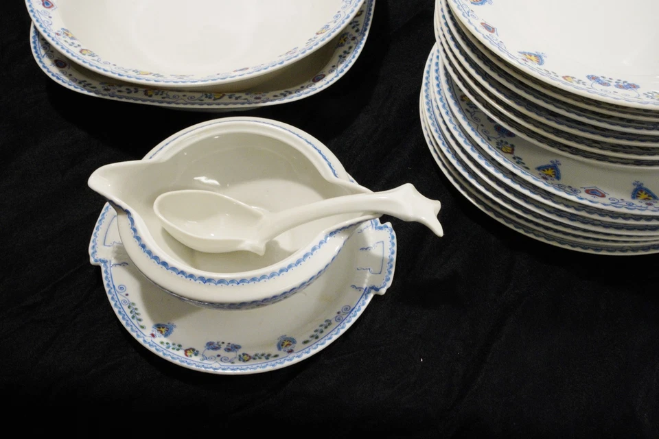 Service by the Brothers Benedikt Sudetenland - Czech Republic Handmade! - Image 3 of 4