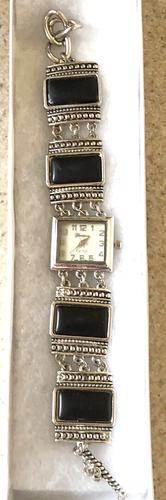 Wrist Watch Silver With Black Stone Fashion Women's Analog Quartz NIB