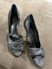 NINE WEST JOJUS D'ORSAY GOLD METALLIC SNAKE LEATHER 7.5 M HEELS PEEP WEDDING EUC