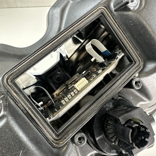 Triumph Tiger 800 XR 2019 Front headlight light lamp *damage T2707777 - Picture 11 of 11