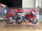 Foto 3 di 15