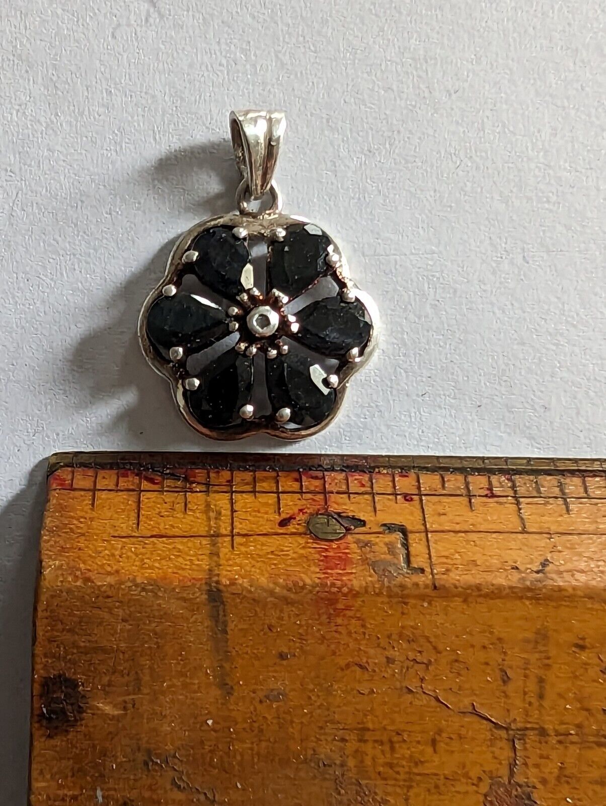 Picture 2 of 6