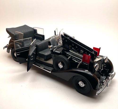 Signature Models 18135 Mercedes Benz 770 K Oldtimer Bj.1938, OVP, 1:18, D083 - Bild 11 von 11