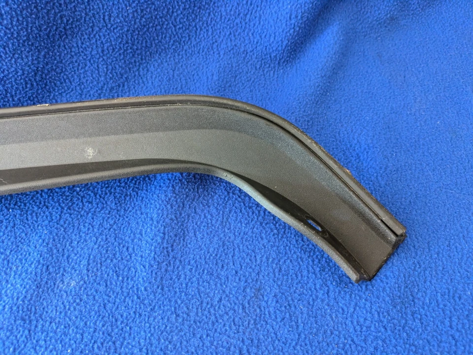 Infiniti fx35 qx70 OEM puerta trasera derecha pellizco táctil cierre sensor cable embellecedor maletero Foto 2 de 4