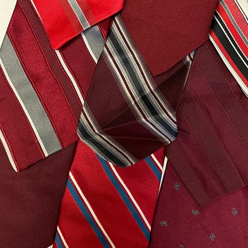 15 pc Vtg 60's Narrow MoD Red Stripe Solid Necktie LOT Preppy Wardrobe WHOLESALE - Picture 2 of 3