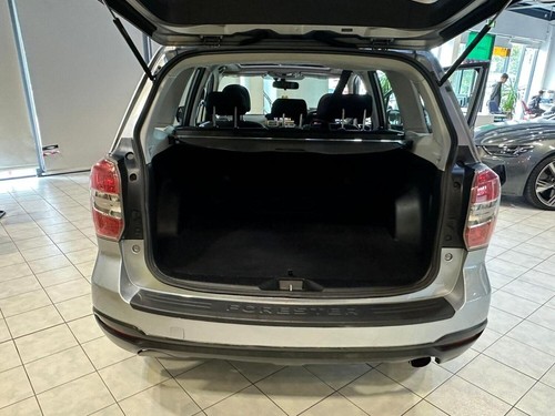 SUBARU FORESTER 2.0 i XE 2015 - Picture 12 of 24
