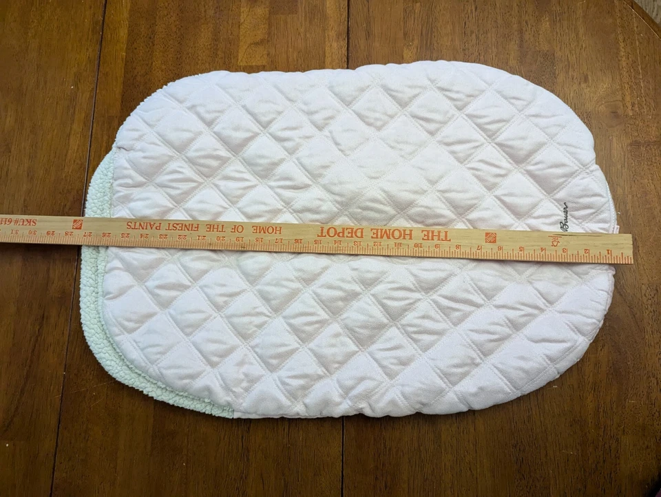 Eddie Bauer Funda de Asiento de Coche Acolchada Rosa Bebé Infante Forrada con Cremallera Foto 3 de 4