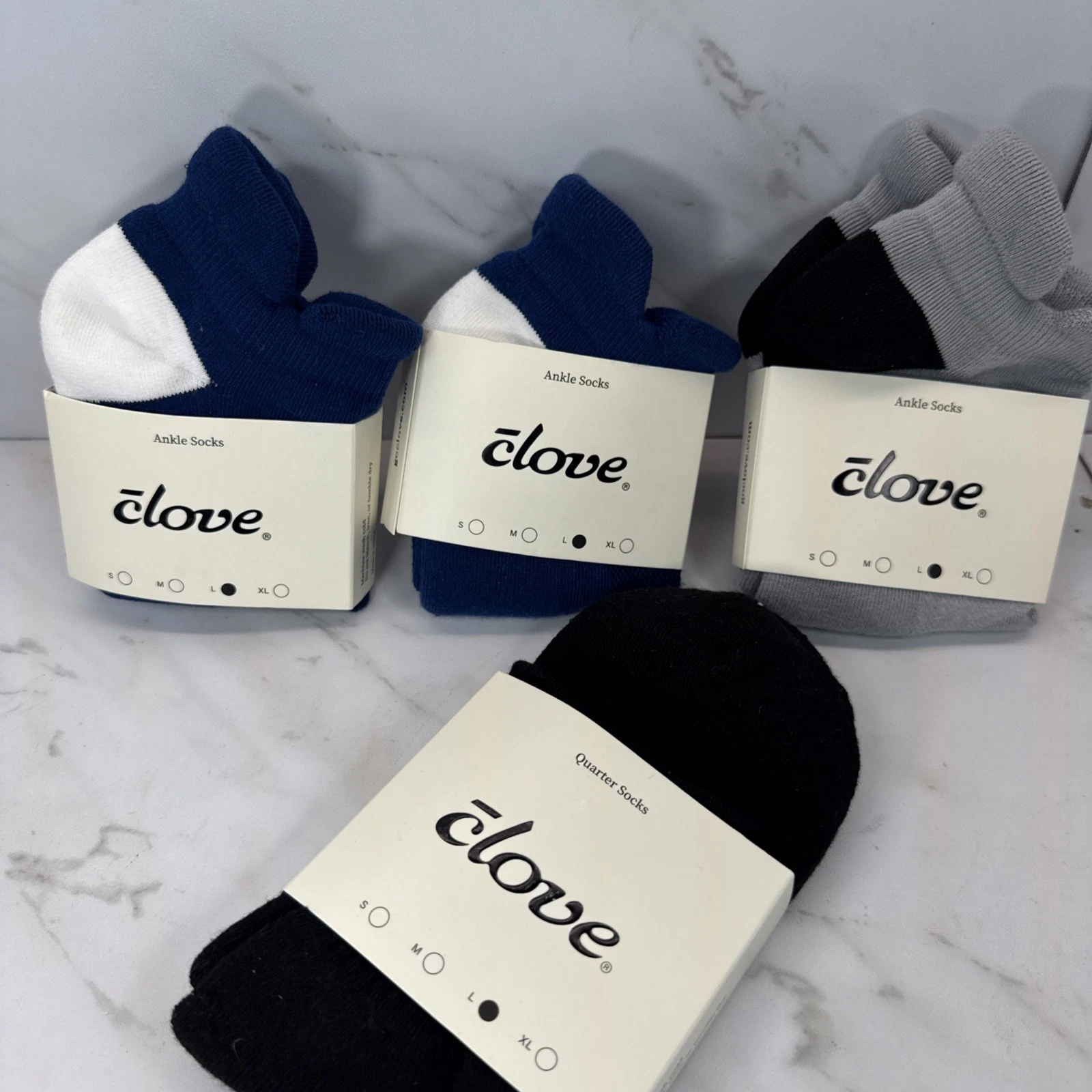 Lot Of 4 Clove Unisex Socks ✨Sz W 9.5-11 /M 8-9.5✨3 Ankle Socks ✨1 Quarter Socks