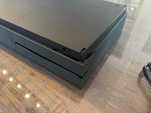 Microsoft Xbox One S Model 1681 Battlefield Green Console -BROKEN CASING/HOUSING - Picture 10 of 12