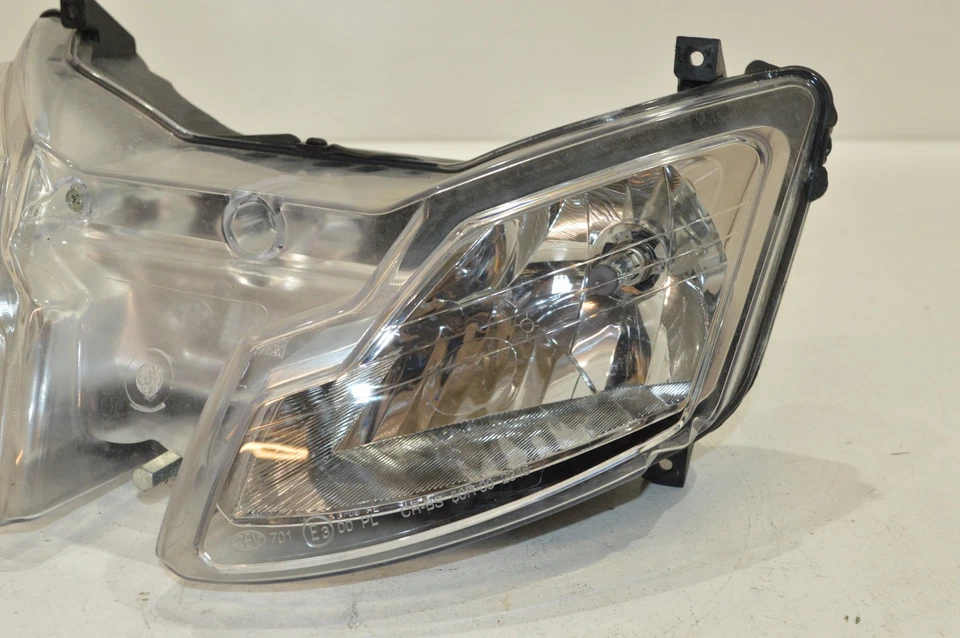 APRILIA SR 50 R LC SCHEINWERFER FRONTSCHEINWERFER BELEUCHTUNG VORNE - Bild 3 von 4