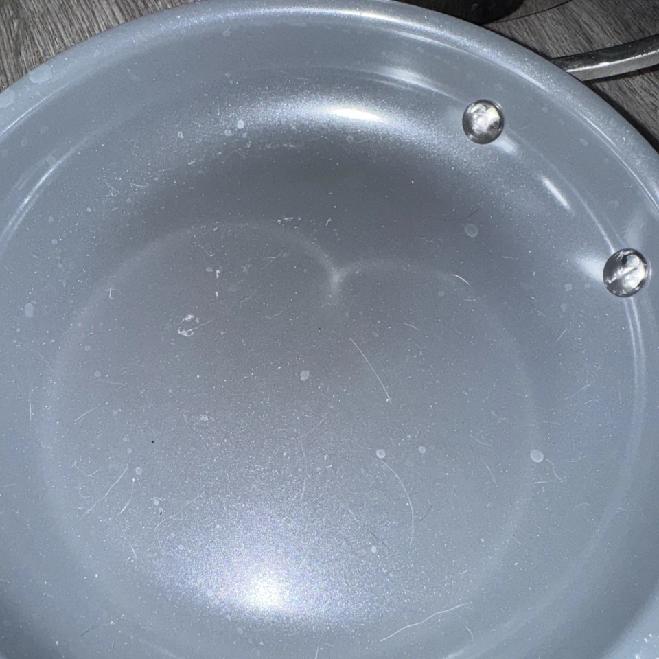 Ceramic Nonstick Fry Pan 8” And 3 Quart Pan With Lid By: Zwilling - Image 3 of 4