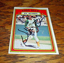 🥎 1972 O-Pee-Chee # 170 IN ACTION Signed VIDA BLUE PRINTED CANADA Autographed🥎