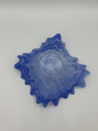 Blue Swirl Ruffled Edge Hand-Blown Art Glass Centerpiece Bowl Star Burst 8" - Picture 6 of 15