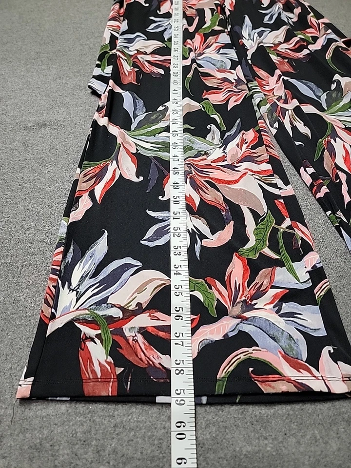 T Tahari Women’s Jumpsuit Small Floral Halter Wide Leg Black Sleeveless - Изображение 4 из 4