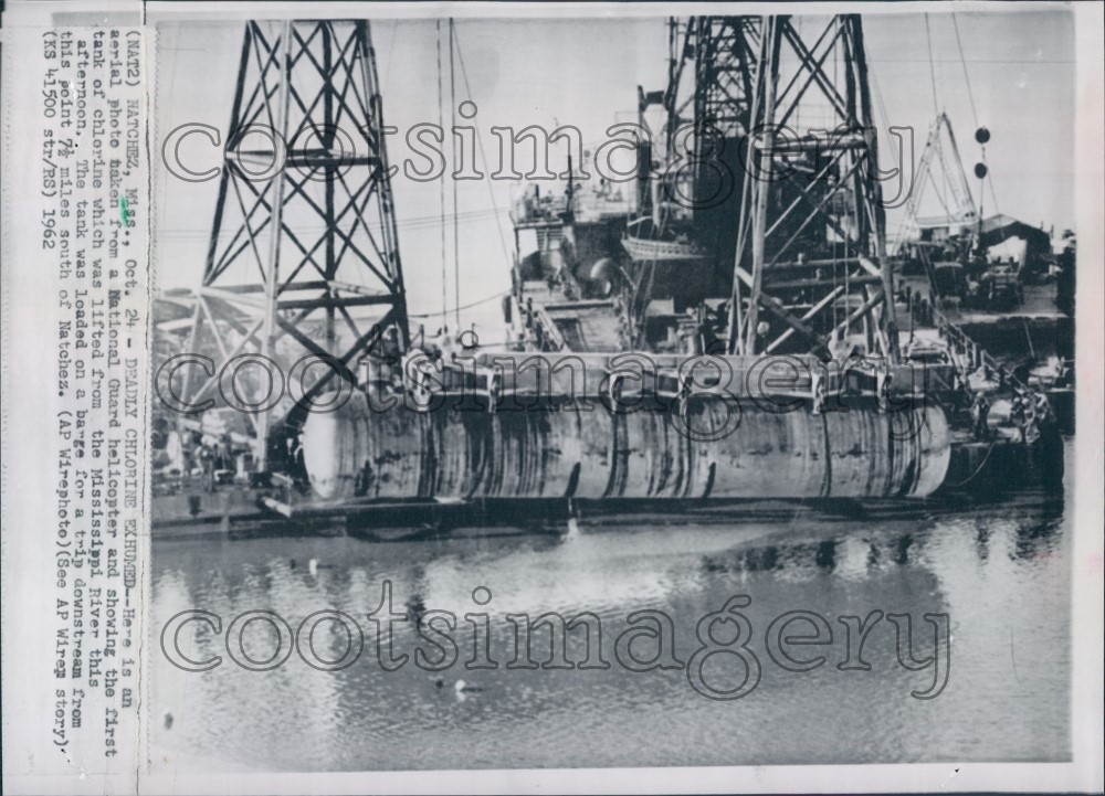 1962 Recovered Chlorine Tank Lost From Barge Mississippi River Press Photo eBay