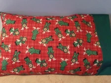TRAVEL-TODDLER SIZE PILLOWCASE RAINDEER DRESSED/GREEN /CUFF  12" X 18"