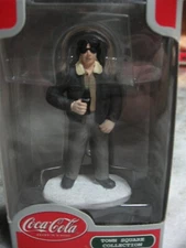 COCA COLA TOWN SQUARE ACCESSORY PILOT - #CG2456 - NIB  2001