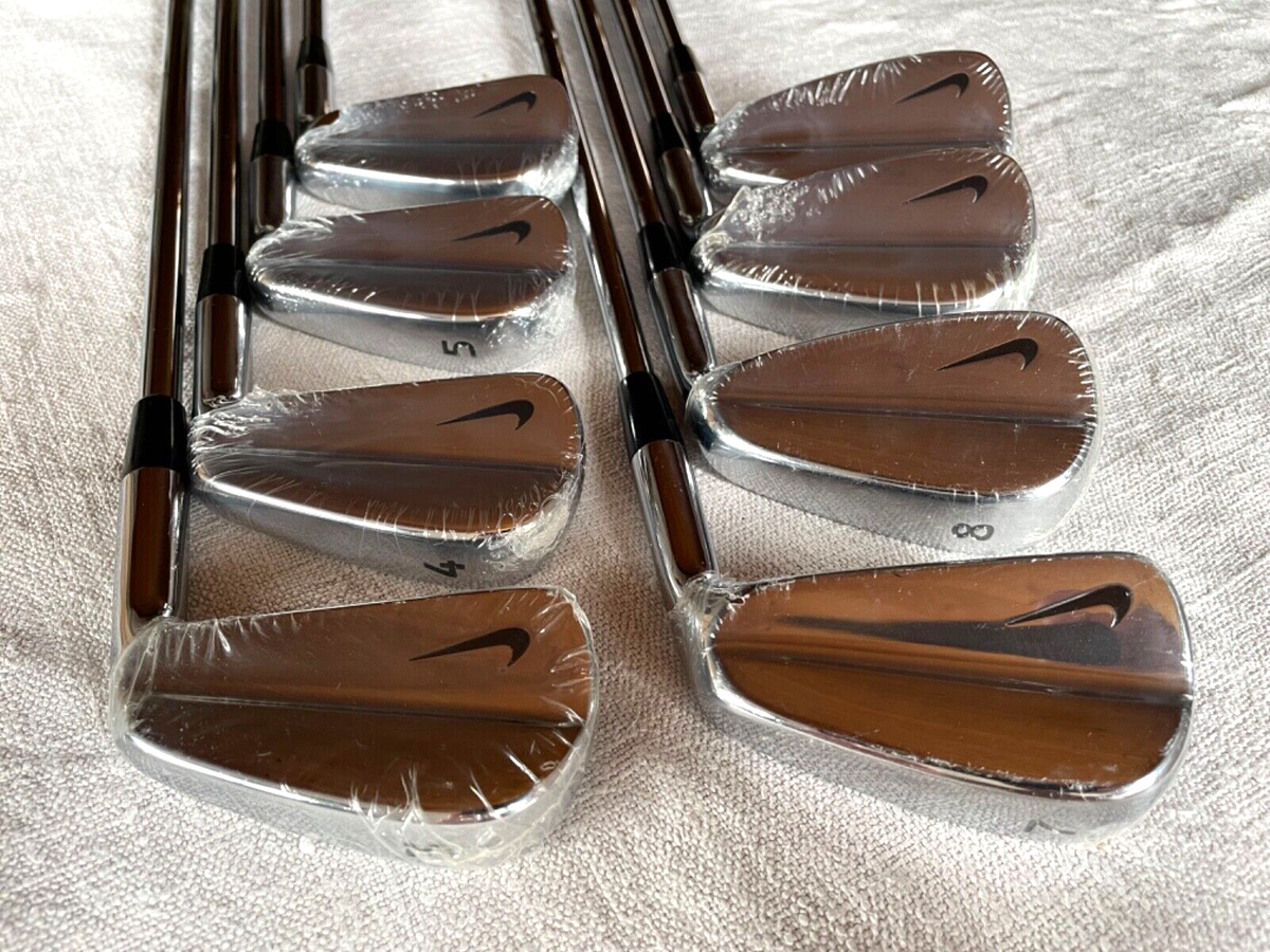 NEW GROVE ヴィンテージ3部作 3本セット　2004、2005、2007 Nike 2004mb Tour Blade New 3-P S300 Tiger woods Collectors rare