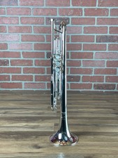 Bach Stradivarius 180S37R Bb Trumpet